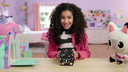 Gabby's Dollhouse Charm Bracelet Treasure Hunt (TV Episode 2023