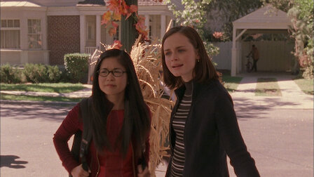 Hidden Details In The Gilmore Girls Episode The Road Trip To Harvard