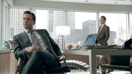 Watch suits on online netflix