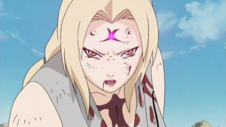 Qué estaba haciendo Tsunade que no acompañó a Naruto cuando se convirtió en  Hokage?